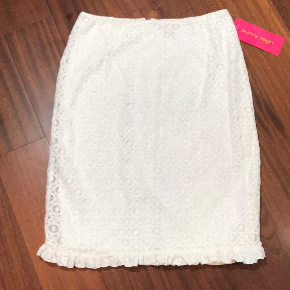🌹NEW🌹Sunny Leigh white skirt